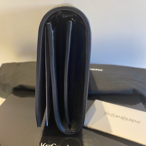 SAINT LAURENT❤️NEW❤️Belle de Jour wallet on chain - Picture 14 of 14